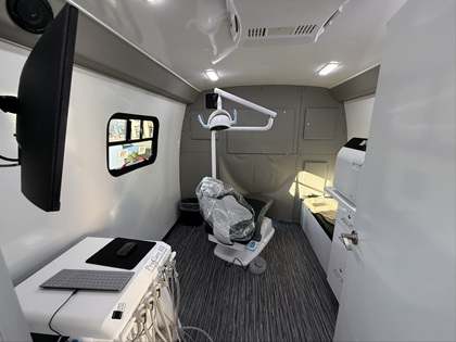 Mobile Dental Unit view 4